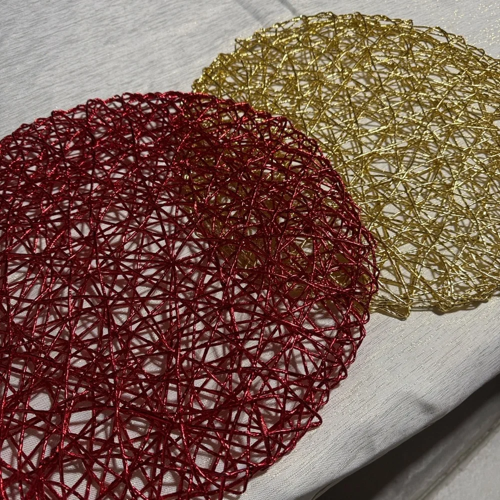 Home Collection Set Red or Set Golden Decorative Placemats.